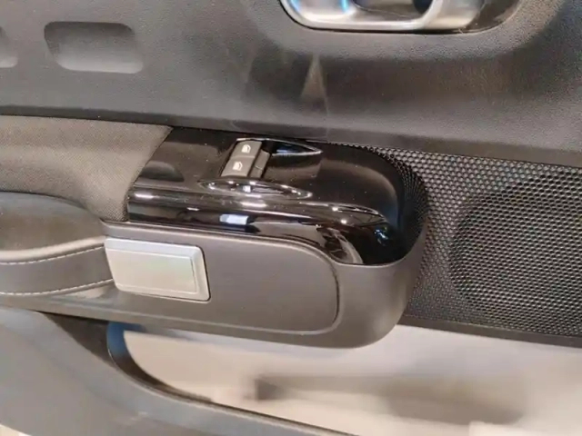 Citroën C3 puretech 83 s&amp;s bvm5 shine — photo 20