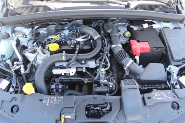 Renault Clio tce 90 — photo 23