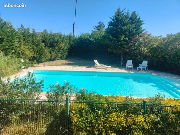 Location à l'année belle villa