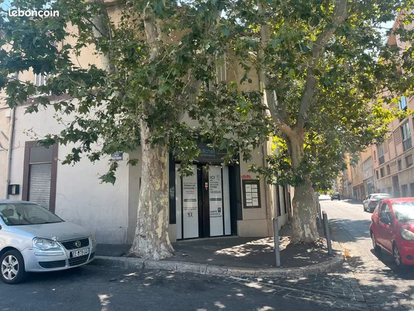 Commerce Location Marseille 108m² 960€