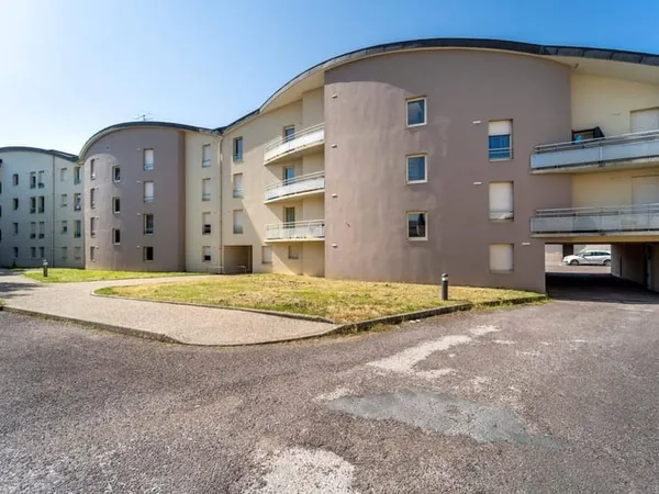 Appartement 3 pièces 77 m²