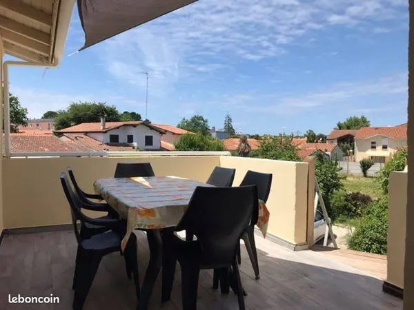 Appartement T4 de 86m2 au 1er étage d'une maison