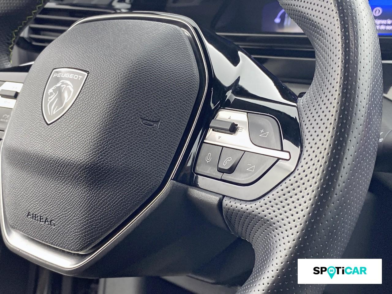 Peugeot 408 phev 225ch gt e-eat8 — photo 17