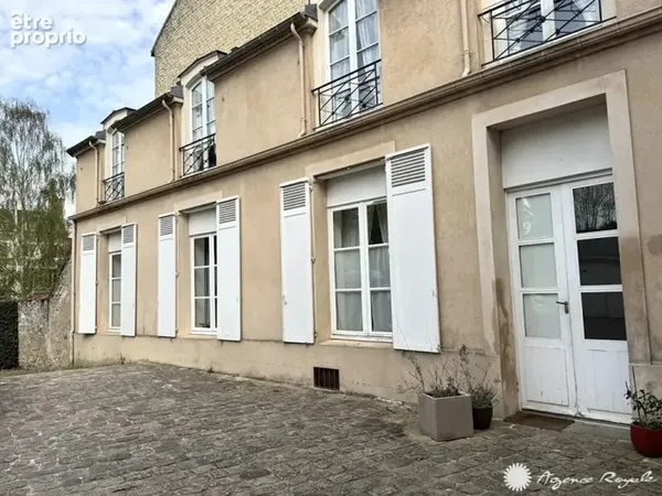 SAINT GERMAIN EN LAYE - 2' RER - Quartier Lorraine. Très calme