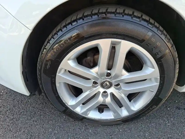 Renault Clio dci 90 e6c — photo 1