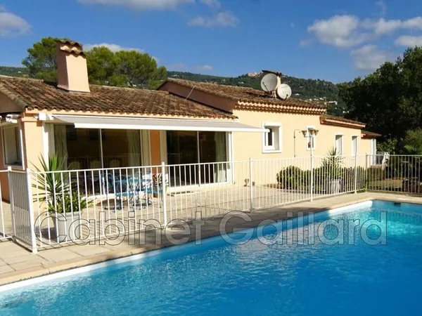 Villa 5 pièces 133 m²