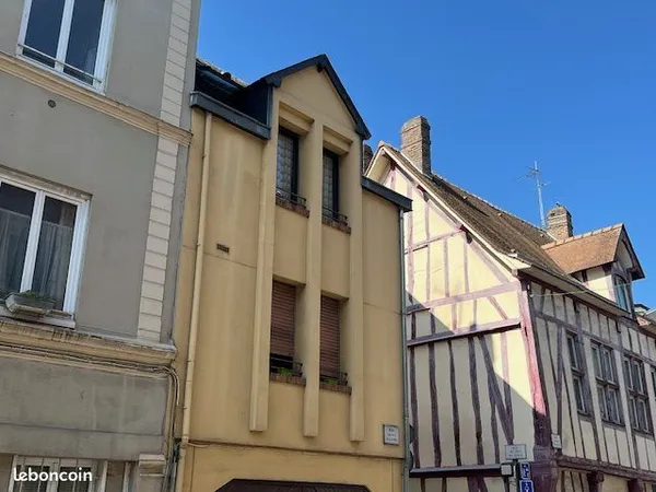 Immeuble de rapport 115 m²