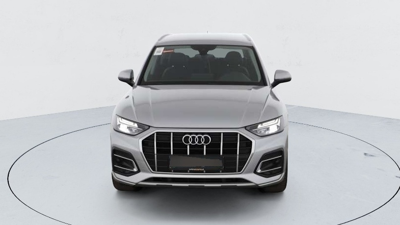 Audi Q5 — photo 11