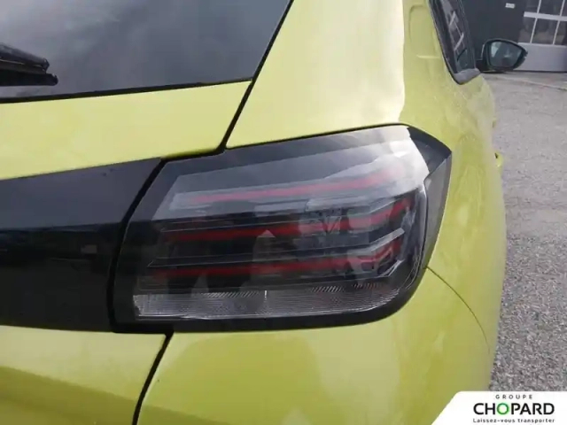 Peugeot 208 100 s&amp;s bvm6 — photo 23