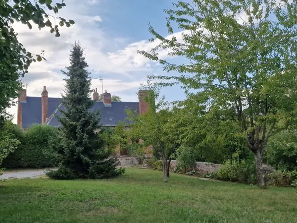 Maison Bourgeoise de ville avec terrain