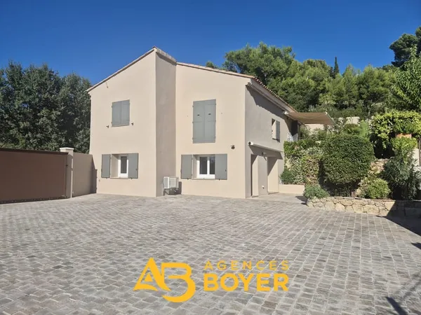 Bas de villa refait à neuf
