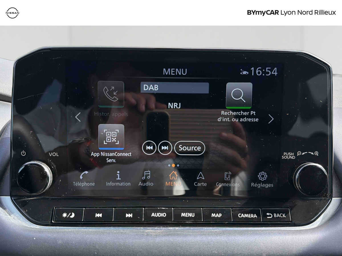 Nissan Qashqai Mild Hybrid 140 ch — photo 17