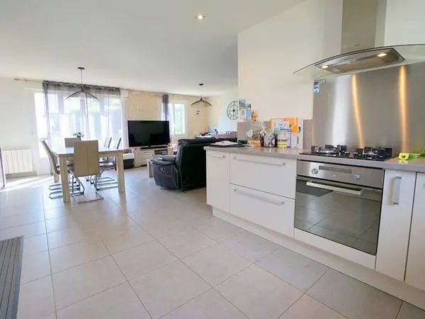 Maison 6 pièces 105 m²