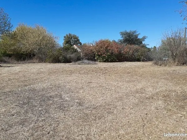 Terrain à vendre