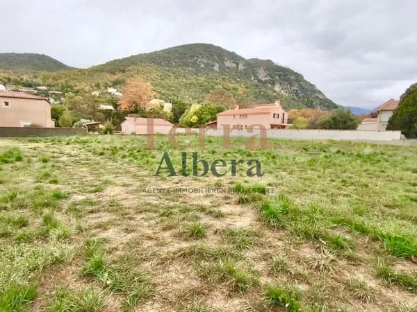 Ria Sirach - TERRAIN CONSTRUCTIBLE - 1895m2 - Non Viabilisé