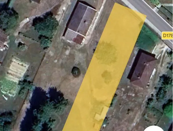Terrain constructible 1 200 m² - Saint-Oulph - 30 000