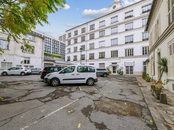 Bureaux 130 m²