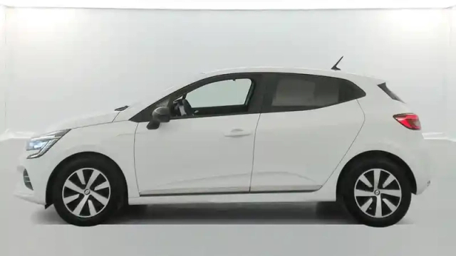 Renault Clio tce 90 — photo 42