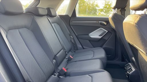 Audi Q3 2.0 TDI 150 S-Tronic 7 - Business Line – 2022 – 80028 km – Diesel – Boîte Automatique — photo 24