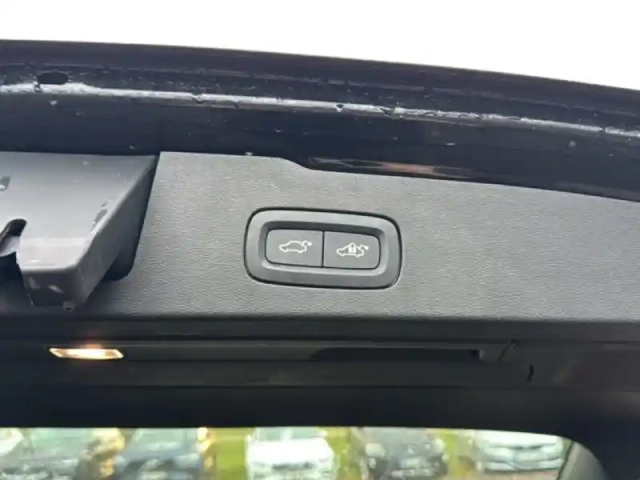 Volvo V60 b4 197 ch dct7 — photo 10