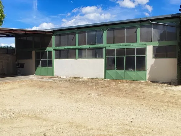 Hangar / Atelier