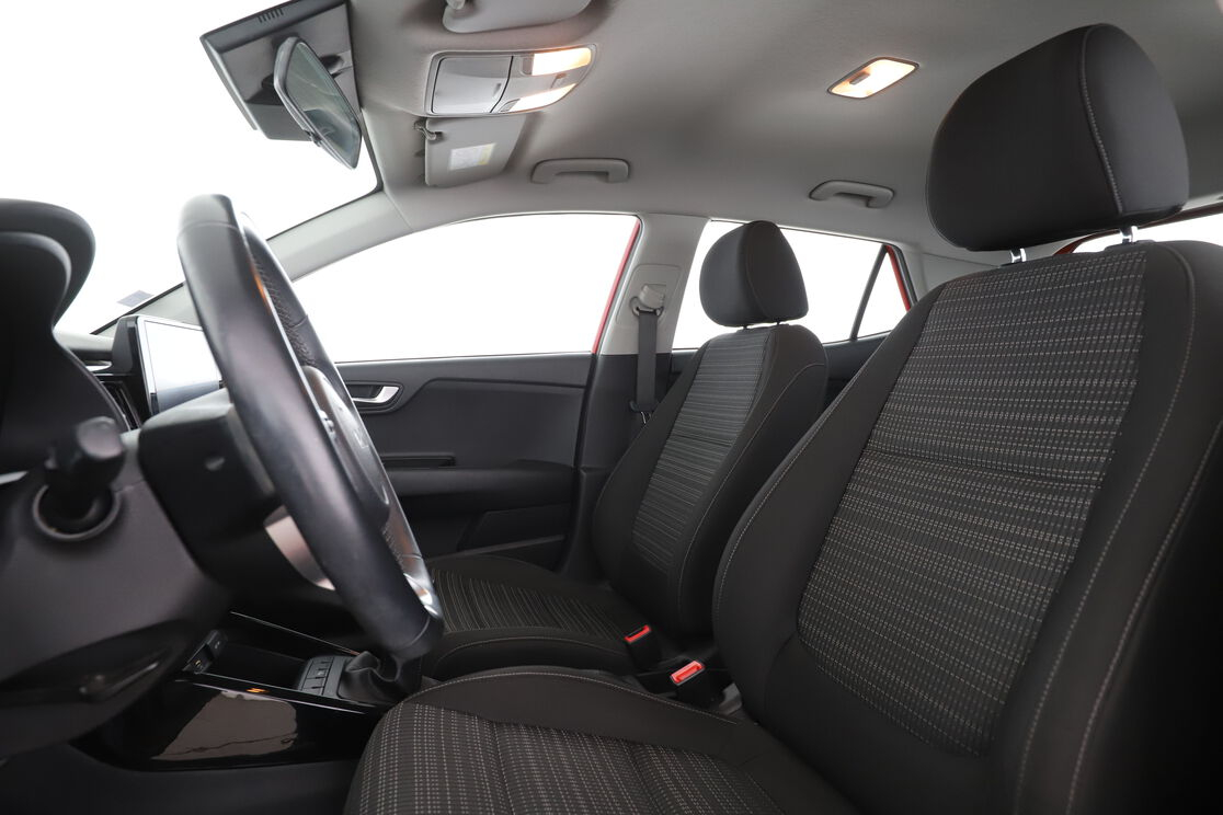 Kia Stonic 1.0 T-GDi Active — photo 9