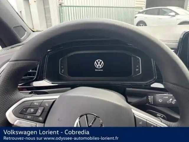 Volkswagen T-Roc cabriolet 1.5 tsi evo2 150ch r-line dsg7 — photo 9