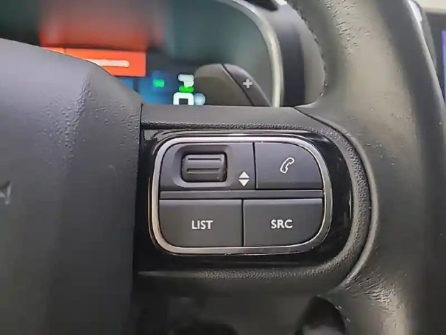 Citroën C5 Aircross hybride rechargeable 225 s&amp;s e-eat8 — photo 31