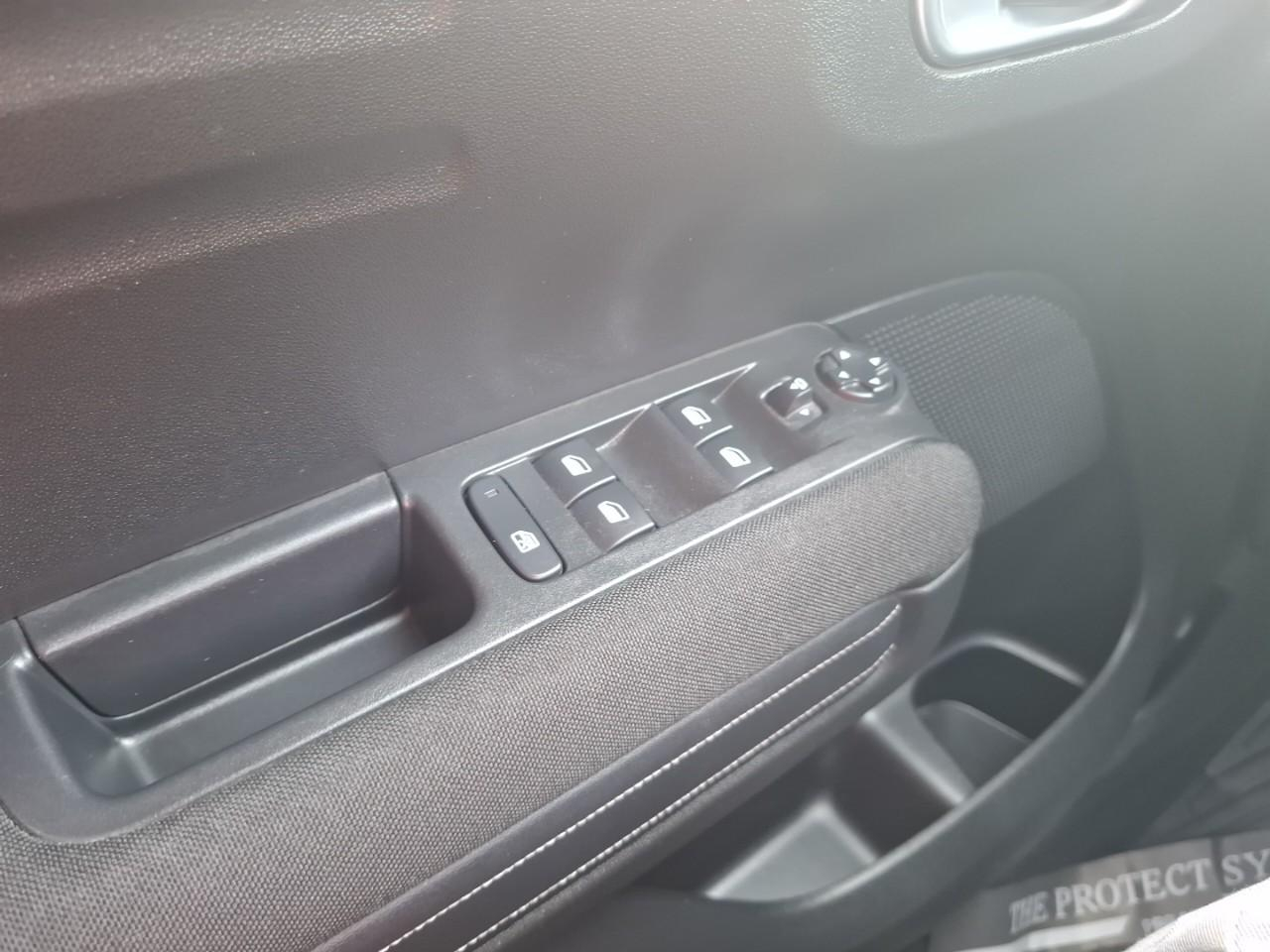 Citroën C3 Aircross puretech 110ch s&s shine — photo 19