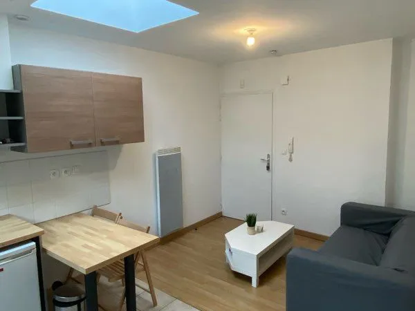 T2 meublé 27m² - Hyper centre Nantes - Rue Marmontel - Tram à 1min