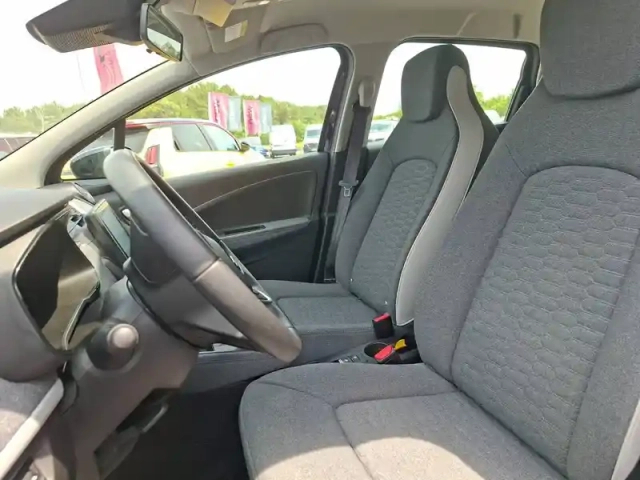 Renault Zoé zoe r110 - my22 — photo 10