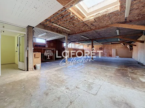Local commercial 5 pièces 108 m²