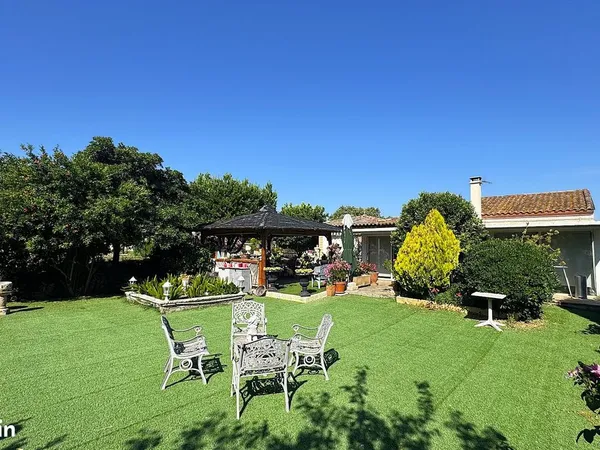 Villa 3 pièces 120 m²