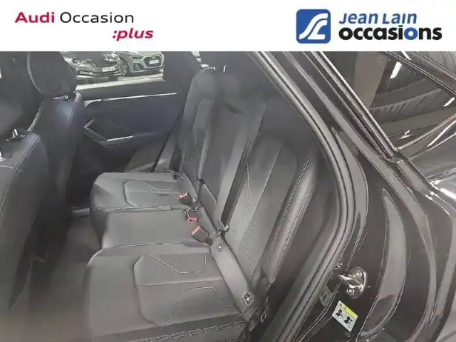 Audi Q3 sportback 35 tdi 150 ch s tronic 7 — photo 17