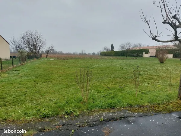 Terrain constructible 974 m2