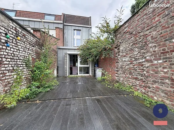 Maison 5 pièces 85 m²