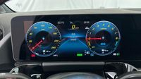 Mercedes Gla 250 e 160+102ch AMG Line 8G-DCT — photo 10