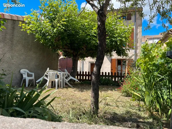 Particulier vend Maison de village avec jardinet