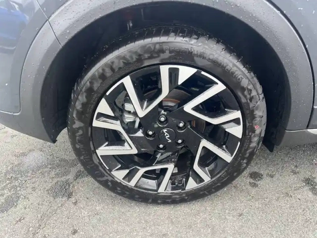 Kia Xceed 1.5 t-gdi 140 ch bvm6 — photo 9