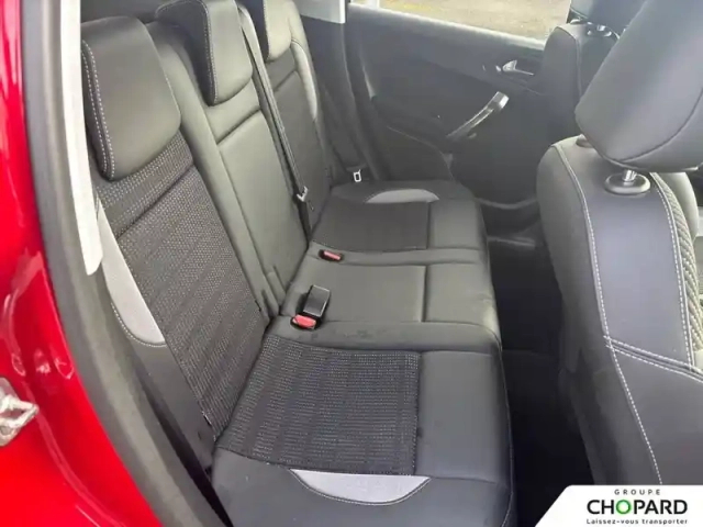 Peugeot 2008 puretech 110ch s&amp;s eat6 — photo 20