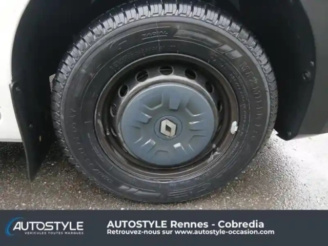 Renault Master fg f3500 l2h2 2.3 dci 180ch energy grand confort bvr6 e6 — photo 9