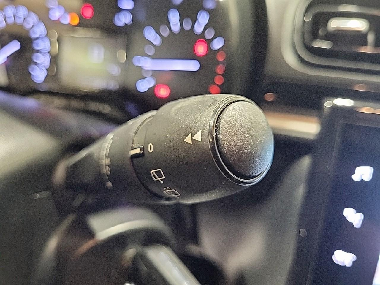 Citroën C3 societe puretech 83 s&s bvm feel business r — photo 21