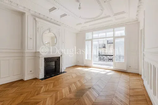 Appartement 7 pièces 291 m²
