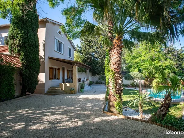 Maison 7 pièces 130 m²