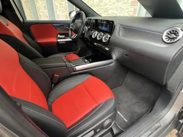 Mercedes Gla 200 amg line — photo 8