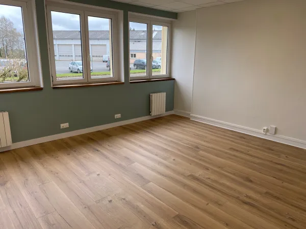 Loue bureau 16m²