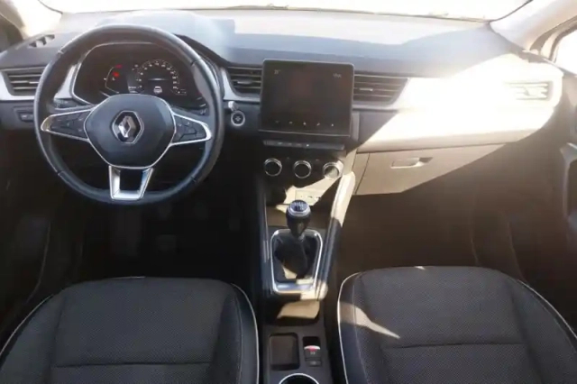 Renault Captur tce 90 — photo 14