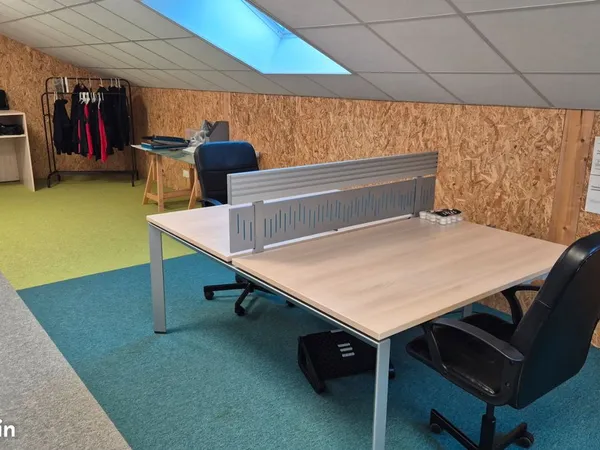 Bureau / poste de travail en coworking à louer Rezé - 250€ HT/mois