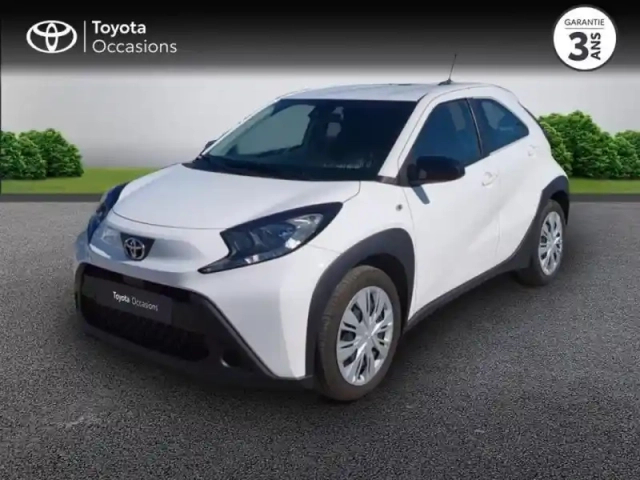 Toyota Aygo X 1.0 vvt-i 72ch dynamic — photo 1