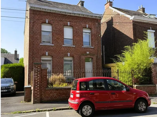 Maison 11 pièces 140 m²